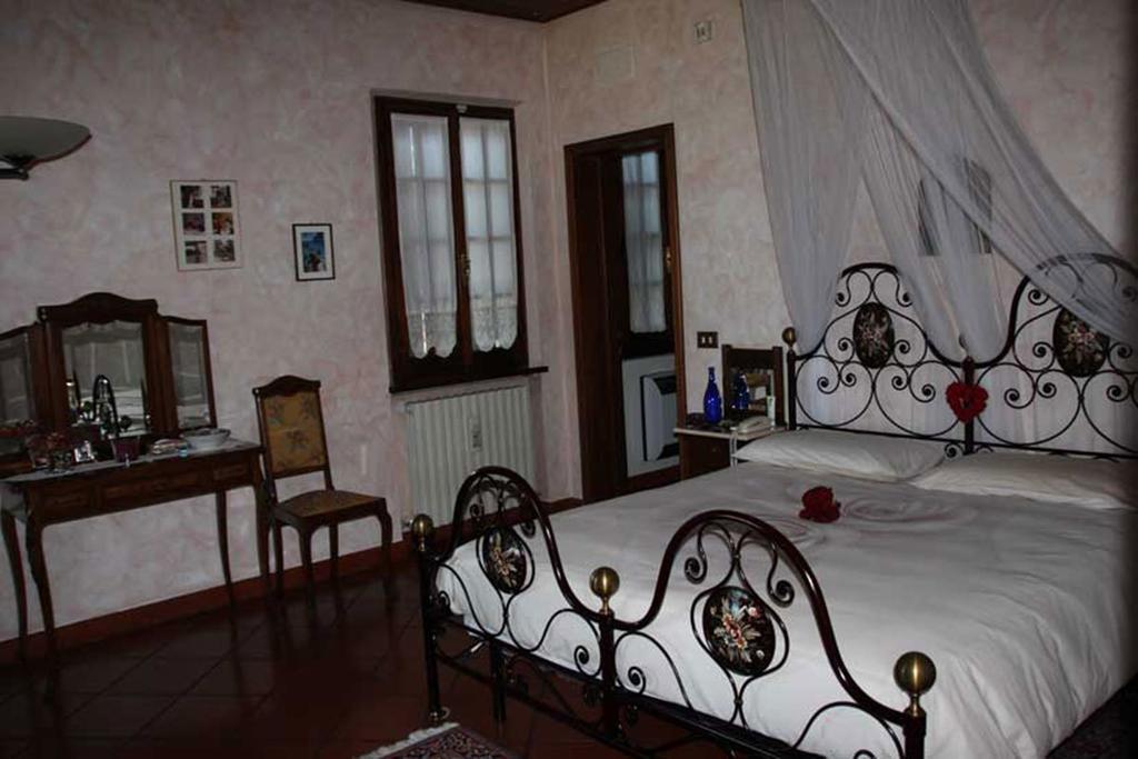 Villa Dolcevita San Costanzo Habitación foto