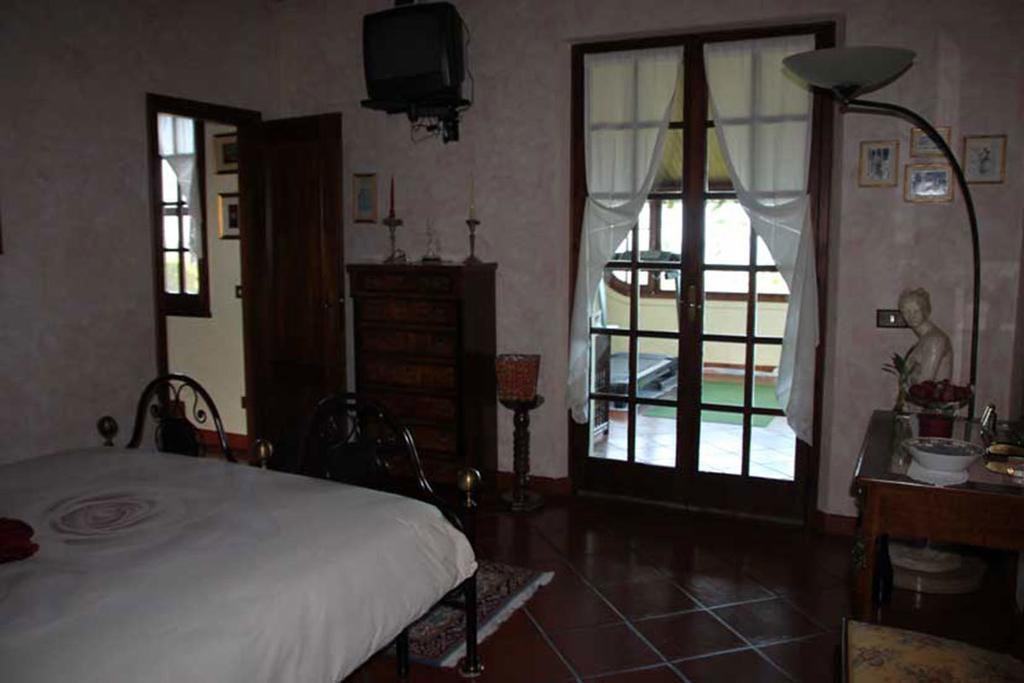 Villa Dolcevita San Costanzo Habitación foto